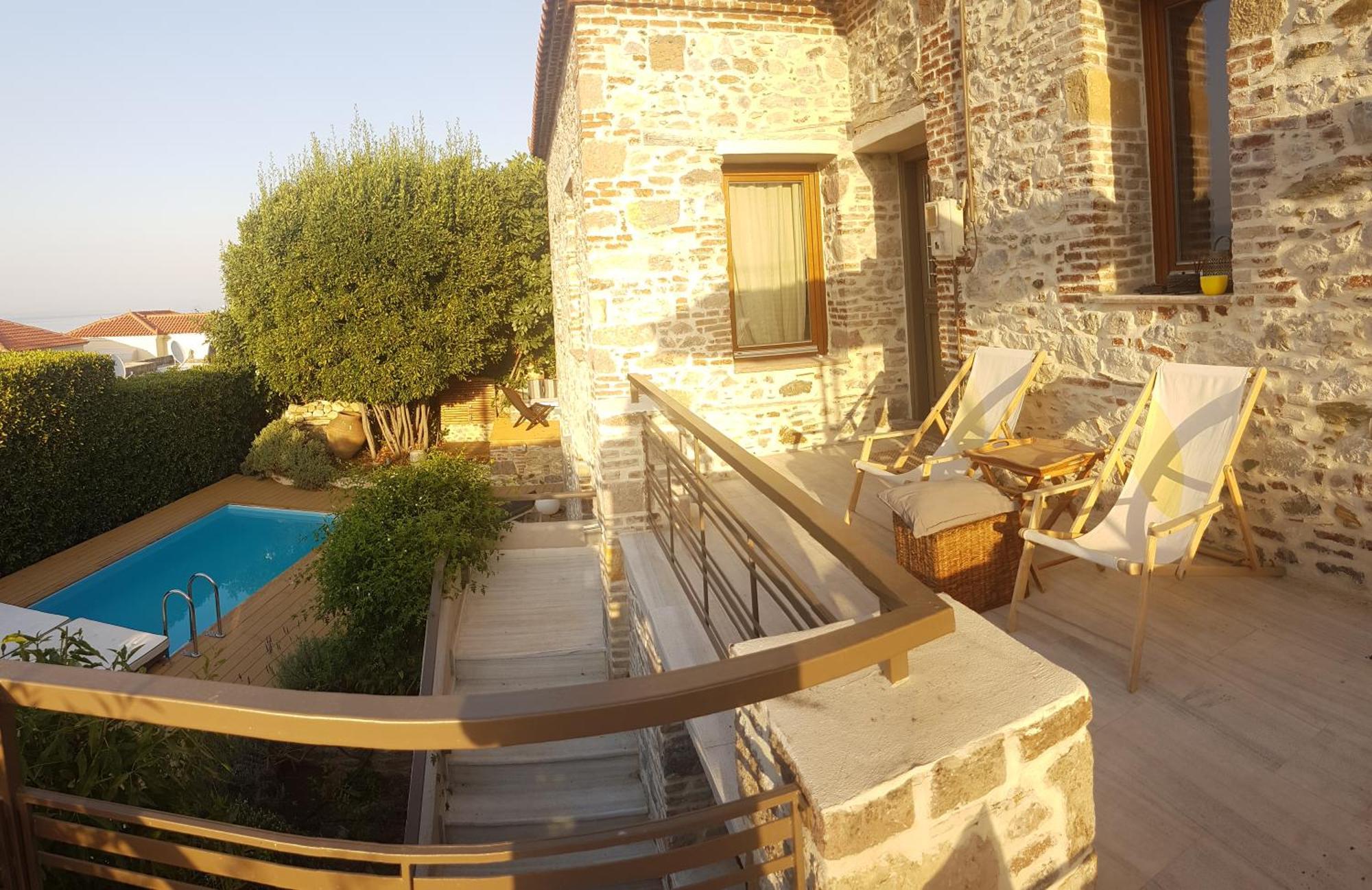 Feel Like Home In Lesvos Mytilene Bagian luar foto